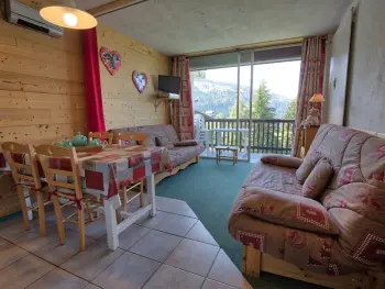 Appartement à Notre Dame de Bellecombe, Studio pieds des pistes avec piscine extérieure - L881206