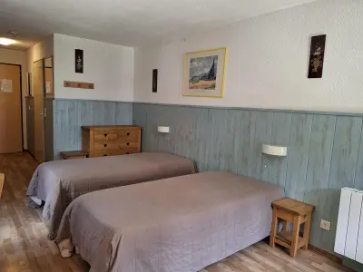 Appartement à Brides les Bains, Charmant Studio 4 Pers. Exposé Est, Proche Thermes, Balcon, WiFi, Parking, Animaux Acceptés - N°881353