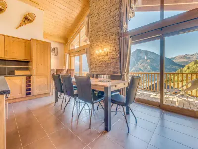 Appartement à Champagny en Vanoise, Spacieux Duplex 10 pers, Balcon, Wifi, Parking, Vue Montagne - L881379