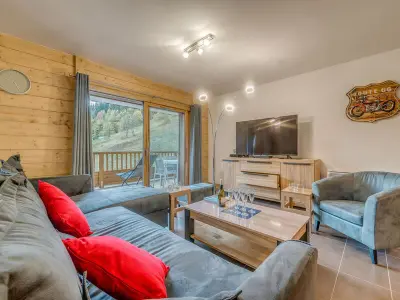 Appartement à Champagny en Vanoise, Appartement 4* 3 chambres, au pied des pistes avec WiFi - L957258