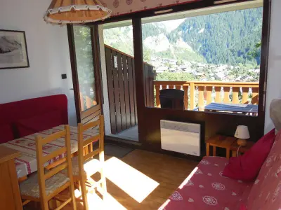 Appartement à Champagny en Vanoise, Studio cosy avec balcon, kitchenette et vue montagne - 3 pers, 23m² à Champagny - L881419