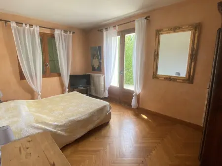 Belle maison au centre de Villard de Lans avec grande terrasse et jardin - Photo 10