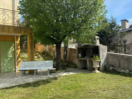 Belle maison au centre de Villard de Lans avec grande terrasse et jardin - Photo 14