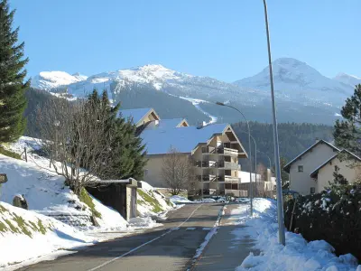 Appartement à Villard de Lans, Studio Cabine avec Balcon Proche Centre et Pistes, Parking et Navette Gratuite - L881461