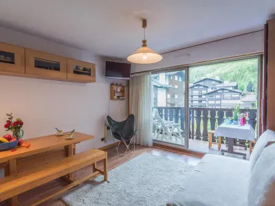 Appartement à Chamonix Mont Blanc, Studio Chamonix, 4 Pers, Proche Pistes, Balcon, Parking, Animaux Admis - L881484