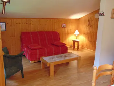 Appartement à Chamonix Mont Blanc, Bel appartement rénové avec vue sur le Mont-Blanc, parking couvert, animaux admis - L881492