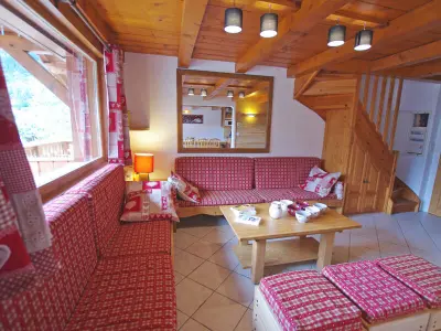 Appartement à Champagny en Vanoise, Triplex à Champagny-en-Vanoise pour 12 pers, 6 pièces, services hôteliers inclus, parking - L881499