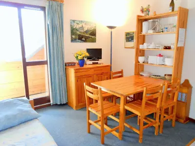 Appartement à Les Deux Alpes, Studio cosy pour 3 avec balcon, parkings privé et navette gratuite - Proche pistes et commerces - L881526