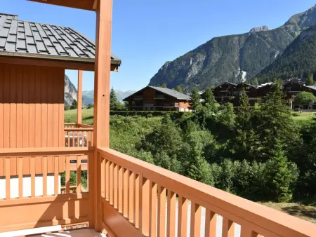 Appartement cosy avec balcon, 300m du centre, proche commerces et pistes, piscine chauffée - Photo 8