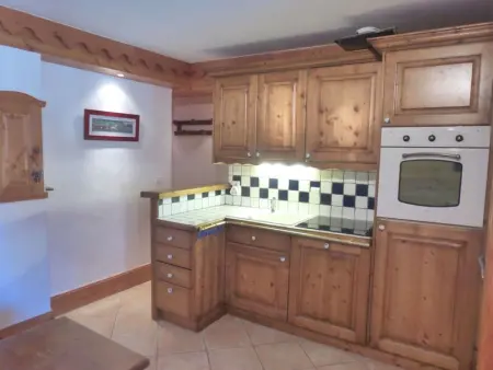 Confortable 3 pièces 4 pers. face aux pistes avec accès piscine à Méribel Village - Photo 4