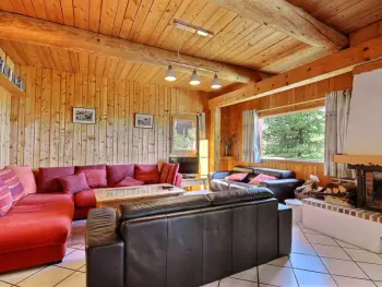 Chalet a La Plagne,Chalet 15 personnes, proche des pistes, 7 chambres avec salles de bains FR-1-455-158 N°830955