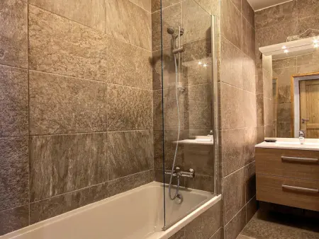 Magnifique appartement neuf avec grande terrasse et parking, Plagne 1800 - Photo 13