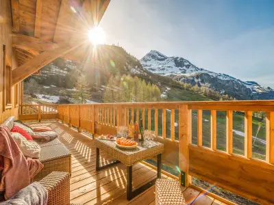 Appartement à Tignes Les Boisses, Appartement Duplex 5 Pièces Pied des Pistes avec Spa et Piscine, Tignes - L881713