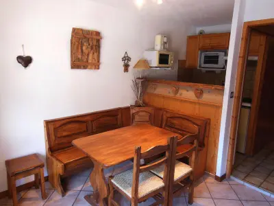 Appartement à Champagny en Vanoise, Champagny-en-Vanoise: 2 pièces, 5 pers., balcon, animaux admis - L881720