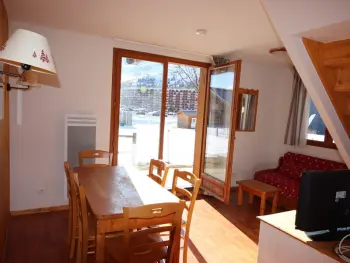 Chalet à Le Dévoluy,Chalet Mitoyen 3 Pièces 6 Pers. avec Terrasse - Résidence Le Hameau du Puy, Superdevoluy FR-1-504-450 N°831005