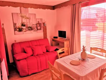 Apartamento en La Joue du Loup,Studio au rez-de-chaussée avec parking, animaux admis FR-1-504-581 N°881779