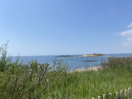 Studio rénové avec balcon vue mer, WIFI, proche plage et commerces - 2 pers - Photo 9