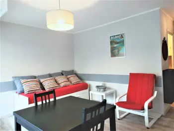 Appartement à Aix les Bains,Studio moderne à Aix-les-Bains, proche centre-ville et Thermes, avec balcon et fibre optique ! FR-1-555-37 N°881828