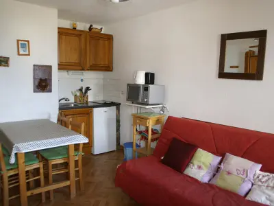 Appartement à Les Adrets Prapoutel, Studio au pied des pistes avec balcon et cuisine équipée - L962501