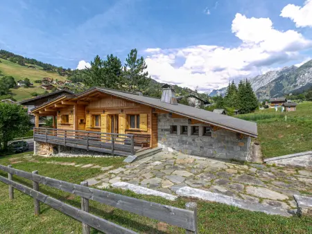 Chalet 4**** La Clusaz: sur les pistes, 10 pers, terrasse, garage, Wifi, linge inclus - Photo 14