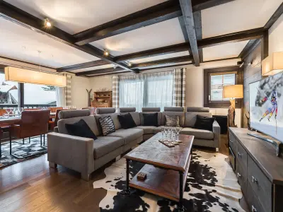 Appartement à Courchevel 1650, Luxueux appartement 4 chambres avec parking au centre de Courchevel 1650 - L881920