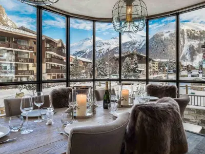 Appartement à Val d'Isère, Duplex luxueux 10p avec cheminée, 500m des pistes à Val d'Isère - L945399