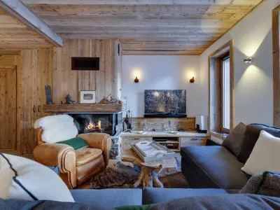 Appartement à Val d'Isère, Superbe duplex 68m² avec cheminée, 2 chambres, parking intérieur, et services inclus à Val d'Isère - L881956