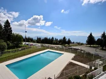 Appartement à Chamrousse, Studio cabine au pied des pistes avec piscine - L962622