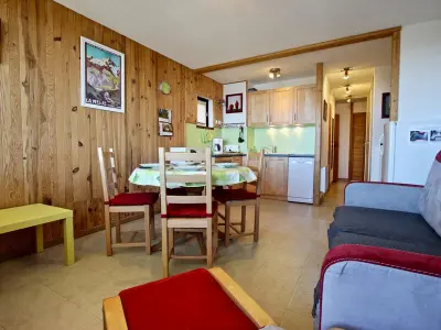 Appartement à Chamrousse, Bel appartement lumineux avec balcon, proche pistes et commerces à Chamrousse - L958719