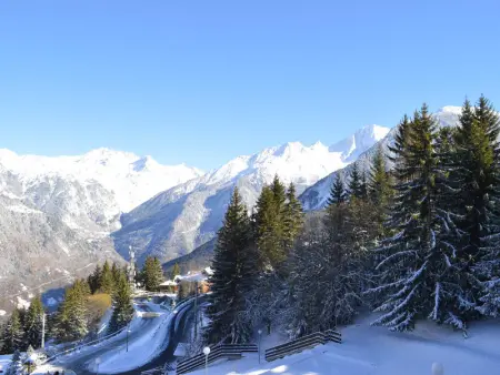 Séjour familial à Courchevel avec balcon et casier à skis - Photo 3