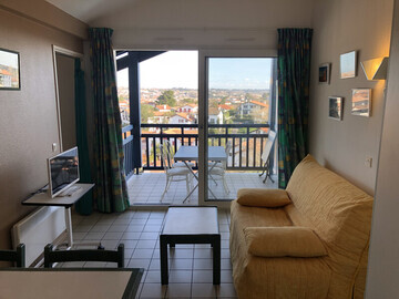 Kantaldi - terrasse et piscine collective, Appartement 4 personnes à Guéthary FR-1-239-604
