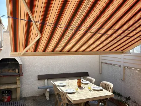 Maison cosy avec accès plage, clim, parking et terrasse - 4 personnes - Photo 8