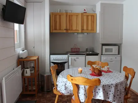 Charmant 2 pièces 4 pers exposé SE avec terrasse à Valloire, proche remontées et commerces - Photo 1