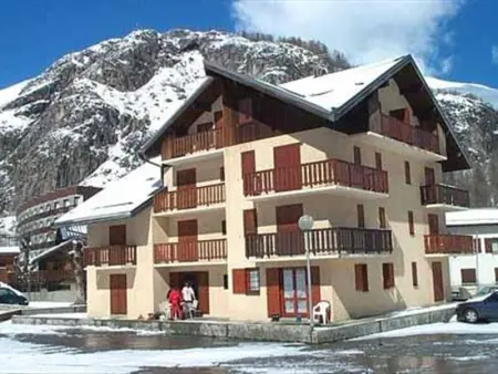 Charmant 2 pièces 4 pers exposé SE avec terrasse à Valloire, proche remontées et commerces - Photo 9