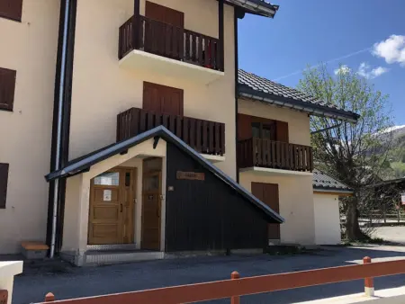 Charmant 2 pièces 4 pers exposé SE avec terrasse à Valloire, proche remontées et commerces - Photo 12