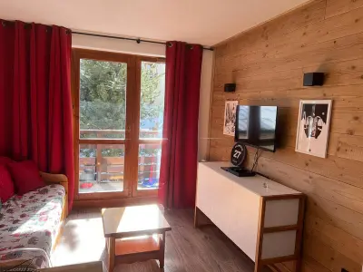 Appartement à Valloire, Charmant 2 Pièces en Résidence avec Piscine, Proche Télésiège à Valloire - L976423