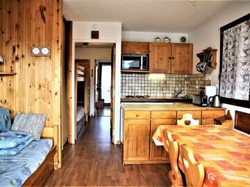 Location Appartement à Auris,Appartement 2 pièces  cabine  6 couchages au pied des pistes - Auris en Oisans FR-1-297-26 N°882186