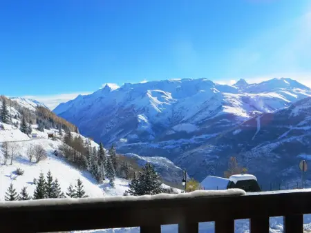 Appartement studio cabine bien rénové à 100m des pistes avec parking - Auris en Oisans - Photo 1