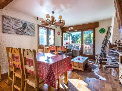 Appartement à La Clusaz, Studio cosy, proche pistes, cheminée, garage - L952231