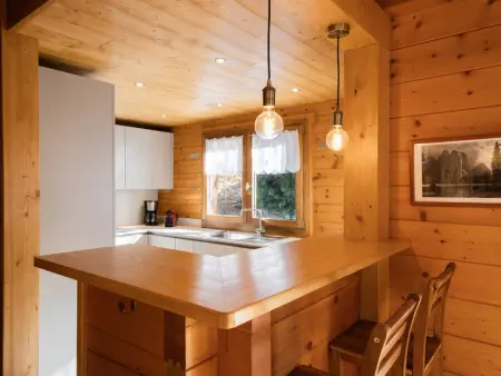 Chalet 10-11 pers, 3*, familles, cheminée, garage, WIFI, près des pistes, navette 30m - Photo 10