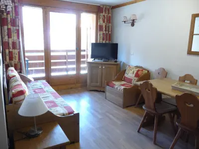 Appartement à Valloire, Appartement 3 pièces 6 personnes, 3* - Valloire, près des pistes, balcon, piscine et parking inclus - L882239