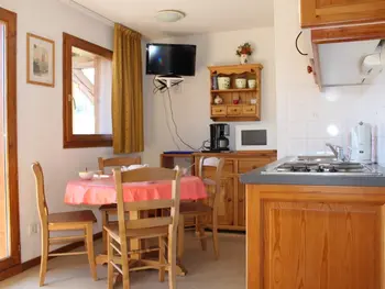 Appartement à Le Dévoluy, Appartement cosy pour 6 personnes avec exposition sud, proche pistes et commerces, à Superdévoluy - L882263