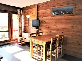 Appartement à Auris,Studio cabine 4 pers. proche pistes et commerces, Auris en Oisans FR-1-297-93 N°882297