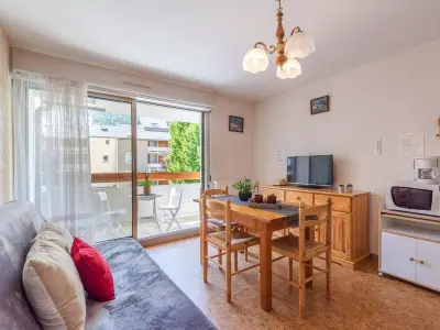 Appartement à Saint Lary Soulan, Appartement 4 pers avec balcon, parking et télécabine à Saint Lary Village - L882314
