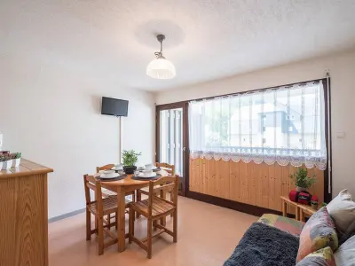 Appartement à Saint Lary Soulan, Appartement 6 pers avec balcon - calme, proche centre Saint-Lary Village, parking privé - L882327