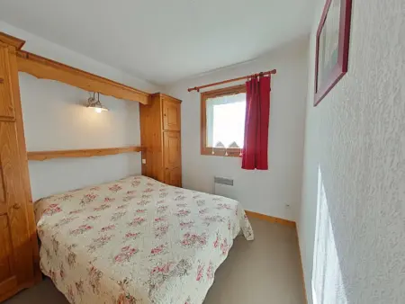 Appt 3 pièces, 6 couchages, proche commerces et pistes, parking inclus, animaux admis - Photo 9