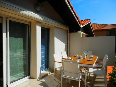 Appartement à Vieux Boucau les Bains, Appartement T3 à Vieux-Boucau - 6 pers - Proche océan, lac et plage - Terrasse Ouest - Quartier calme - L882397