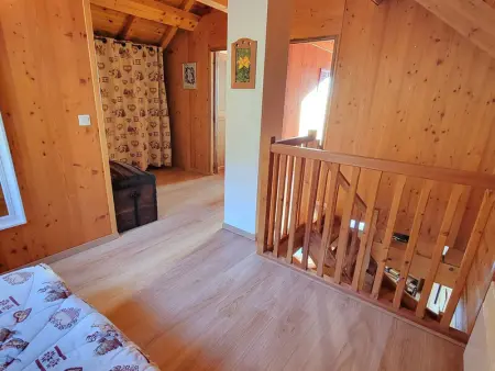 Chalet avec SPA, 6 Couchages, Terrasse Sud & Confort à Saint-Michel-de-Chaillol - Photo 9