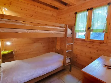 Chalet en bois 6 pers. avec terrasse Sud, lumineux et équipé, animaux admis – Saint-Michel-de-Chaillol - Photo 3