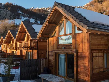 Chalet en bois 6 pers. avec terrasse Sud, lumineux et équipé, animaux admis – Saint-Michel-de-Chaillol - Photo 18